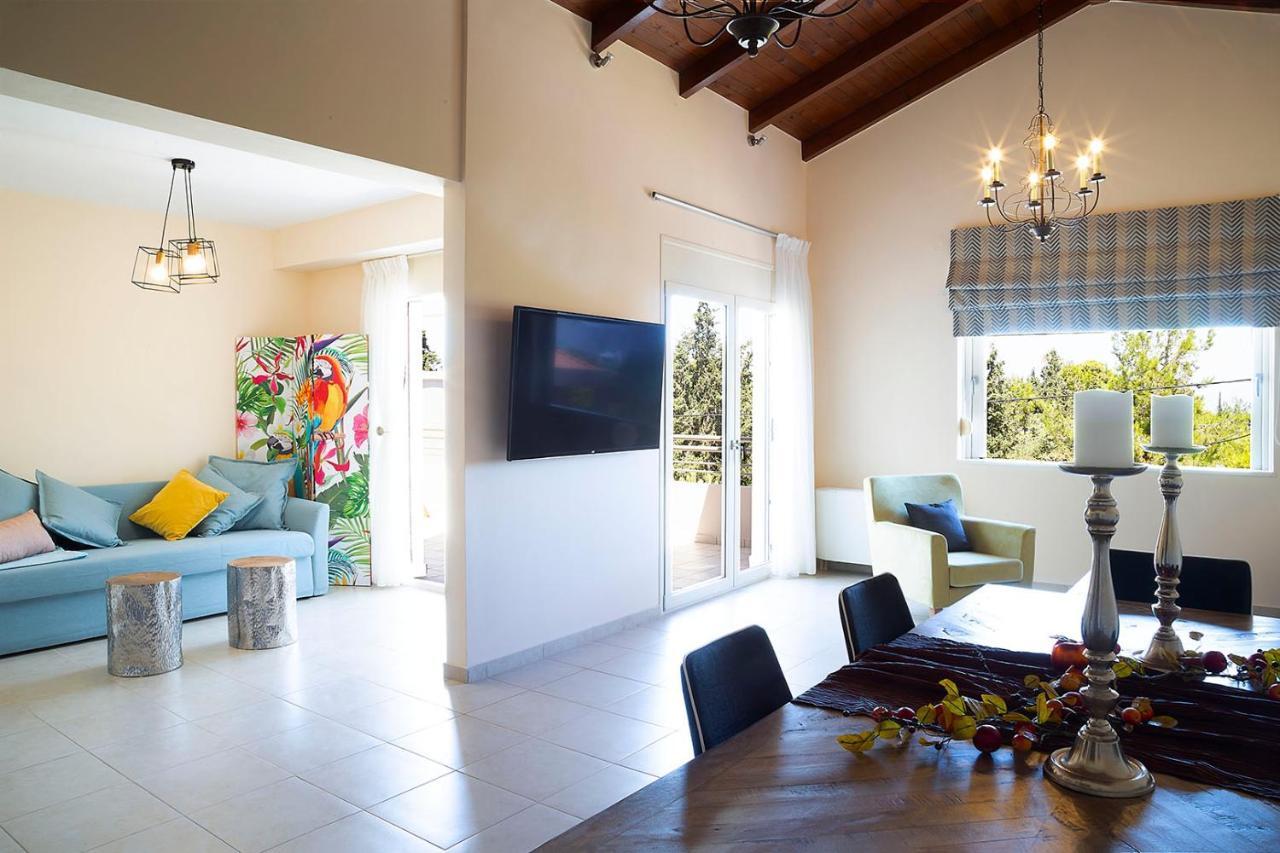 Kounoupidhianá Lotos - Luxury Apartments מראה חיצוני תמונה