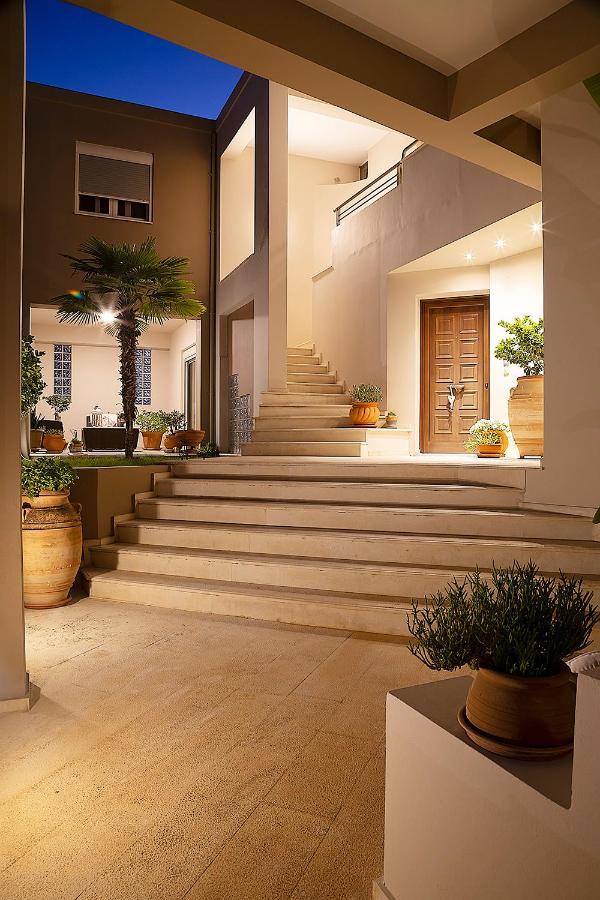 Kounoupidhianá Lotos - Luxury Apartments מראה חיצוני תמונה